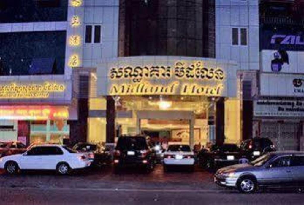 Midland Hotel Phnom Penh Bagian luar foto